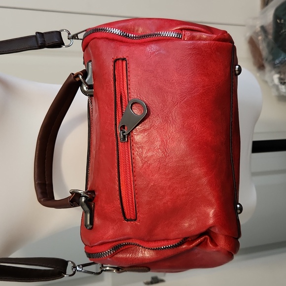 Luxury Inspired Handbag - Picture 2 of 3